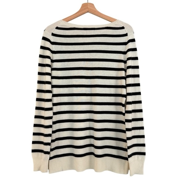 GAP Wool Blend Striped Red Bow Sweater Size L - Picture 4 of 7